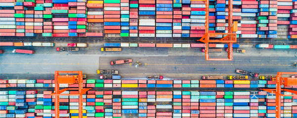 40尺柜的装载容量与港口货物装卸搬运活动概述